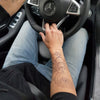 Tatouage temporaire hyperréaliste Sacred Geometric - Spider de ArtWear Tattoo Géométriques sur le bras d'un homme et jambe d'une femme