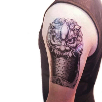 Tatouage temporaire hyperréaliste Dragon Head de ArtWear Tattoo Animaux sur le bras d'un homme et jambe d'une femme