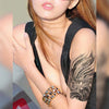 Tatouage temporaire hyperréaliste Koi Fish 2 de ArtWear Tattoo Animaux sur le bras d'un homme et jambe d'une femme