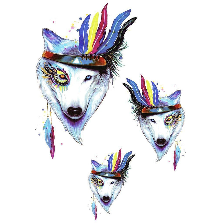 Tatouage temporaire hyperréaliste Watercolor Wolf - Pack de ArtWear Tattoo Animaux sur le bras d'un homme et jambe d'une femme