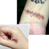 Tatouage temporaire hyperréaliste Scars - Pack de ArtWear Tattoo Cartoon sur le bras d'un homme et jambe d'une femme
