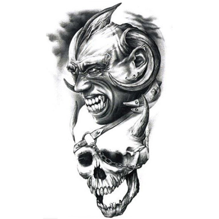 Tatouage temporaire hyperréaliste Demon & Skull de ArtWear Tattoo Divers Fantaisie sur le bras d'un homme et jambe d'une femme