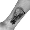 Tatouage temporaire hyperréaliste The Night Grim Reaper de ArtWear Tattoo Divers Fantaisie sur le bras d'un homme et jambe d'une femme
