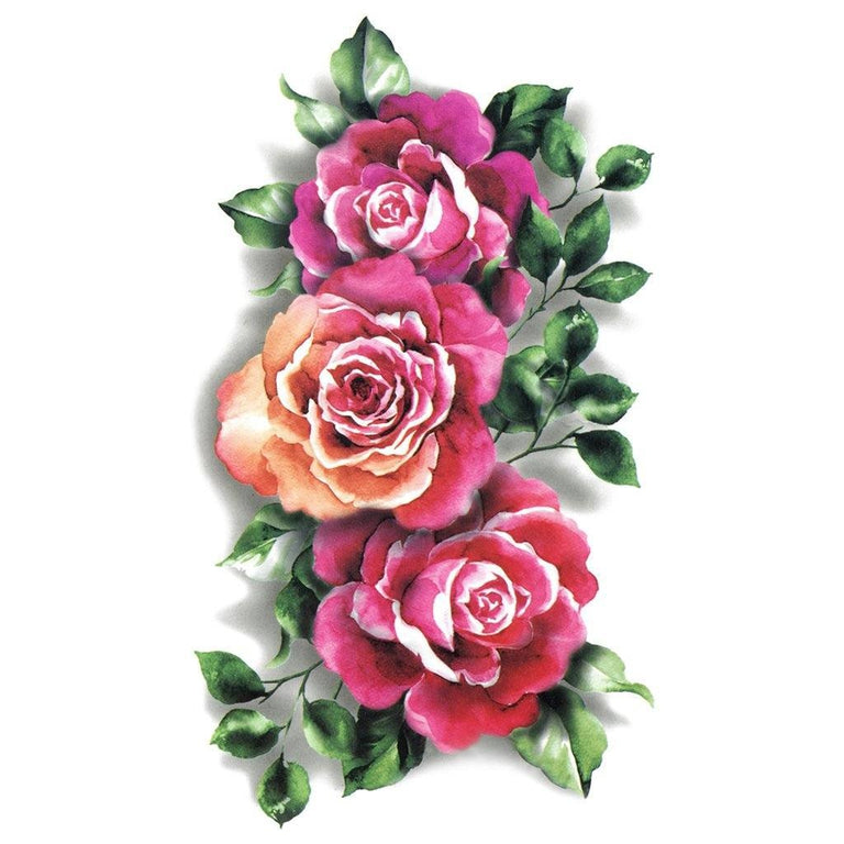 Tatouage temporaire hyperréaliste Pink Roses Bouquet de ArtWear Tattoo Fleurs sur le bras d'un homme et jambe d'une femme