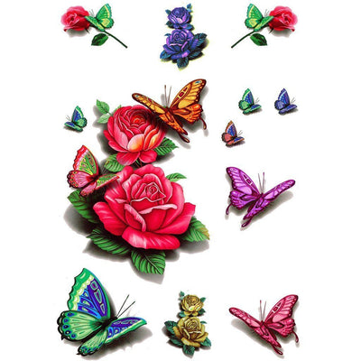 Tatouage temporaire hyperréaliste Roses & Butterflies de ArtWear Tattoo Fleurs sur le bras d'un homme et jambe d'une femme
