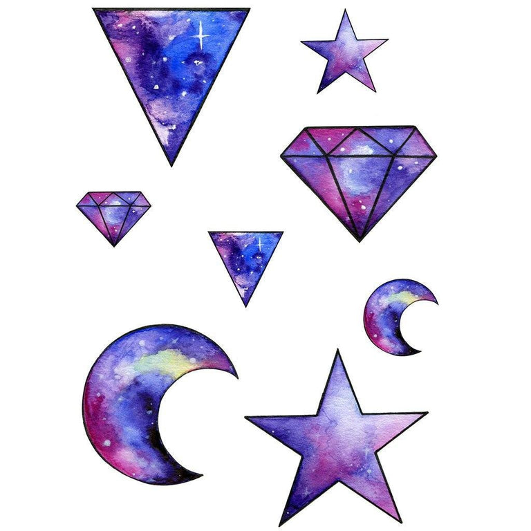 Tatouage temporaire hyperréaliste Watercolor Galaxy de ArtWear Tattoo Géométriques sur le bras d'un homme et jambe d'une femme