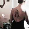 Tatouage temporaire hyperréaliste Dotwork Mandala Flower & Butterfly de ArtWear Tattoo Mandala sur le bras d'un homme et jambe d'une femme