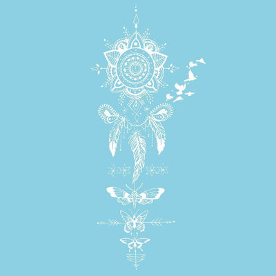 Tatouage temporaire hyperréaliste White Collection - Dreamcatcher, Birds & Butterflies - Pack de ArtWear Tattoo Mandala sur le bras d'un homme et jambe d'une femme