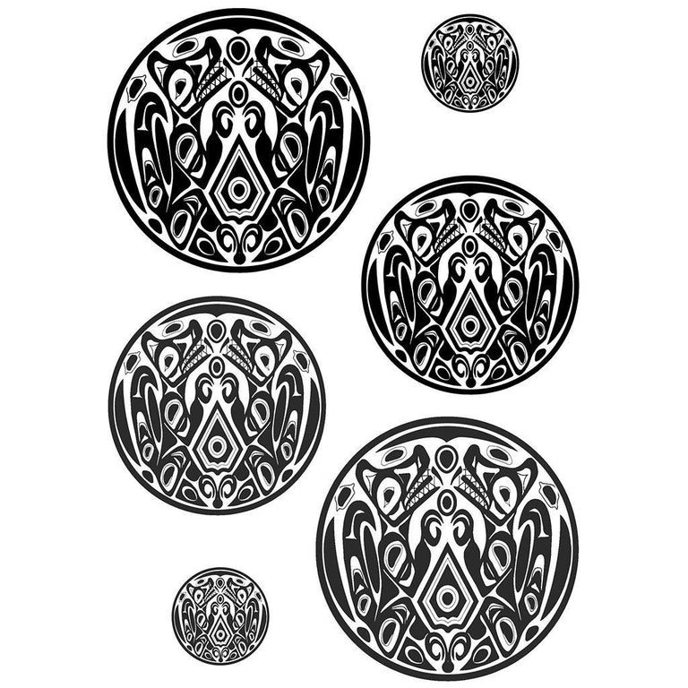 Tatouage temporaire hyperréaliste Round Maori - Pack de ArtWear Tattoo Maori/Polynésien sur le bras d'un homme et jambe d'une femme