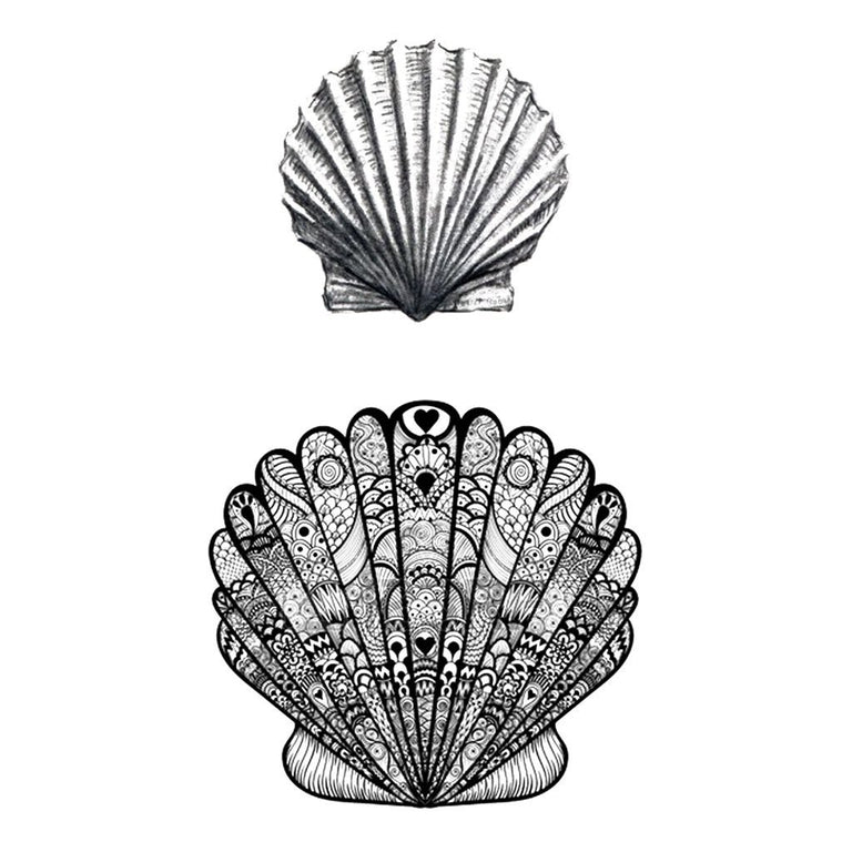 Tatouage temporaire hyperréaliste Shells de ArtWear Tattoo Minimalistes sur le bras d'un homme et jambe d'une femme