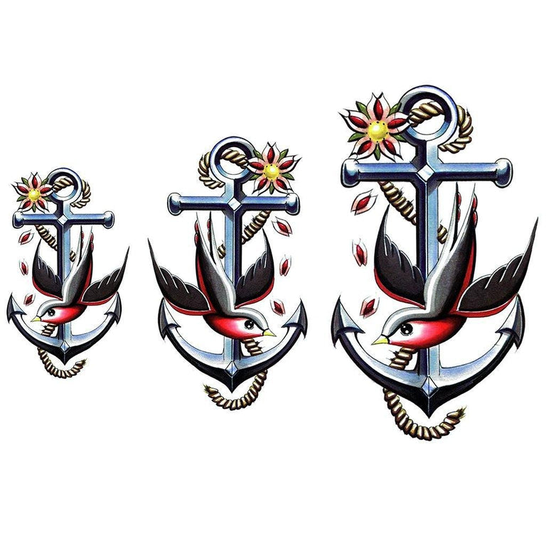 Tatouage temporaire hyperréaliste Anchor & Swallow - Pack de ArtWear Tattoo Old School sur le bras d'un homme et jambe d'une femme