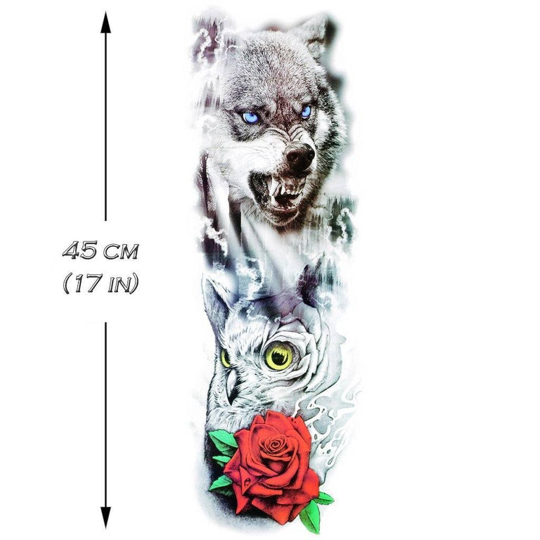 Tatouage temporaire hyperréaliste Wolf & Owl Sleeve de ArtWear Tattoo Sleeve sur le bras d'un homme et jambe d'une femme