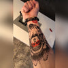 Tatouage temporaire hyperréaliste B&W American Indian Girl 1 de ArtWear Tattoo Traditionnels sur le bras d'un homme et jambe d'une femme