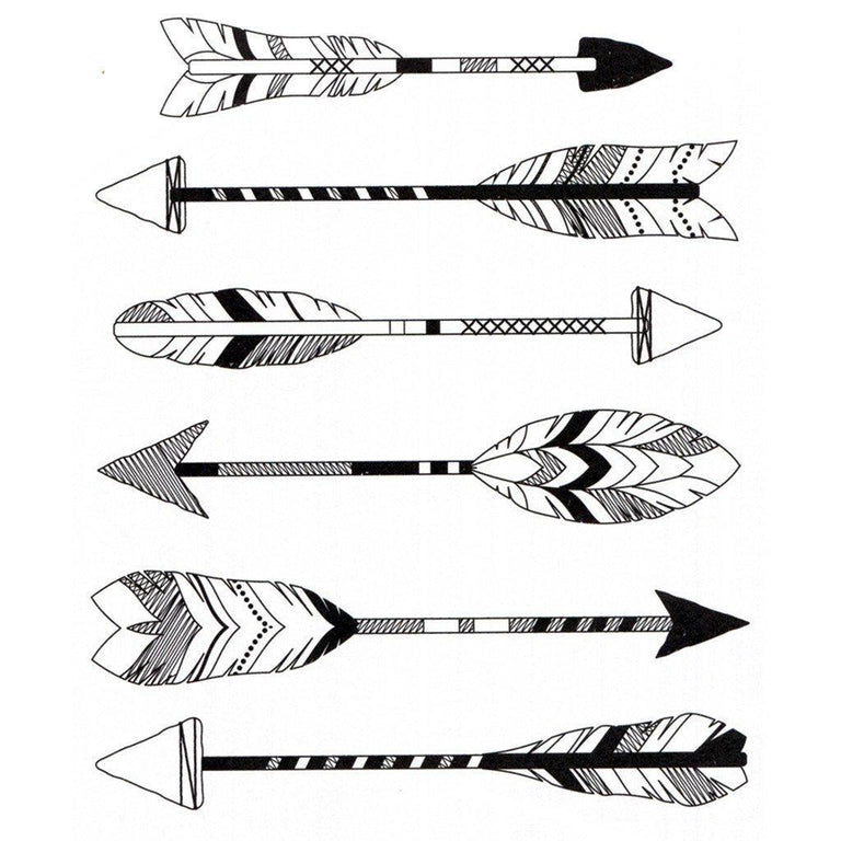 Tatouage temporaire hyperréaliste Big Arrows de ArtWear Tattoo Traditionnels sur le bras d'un homme et jambe d'une femme