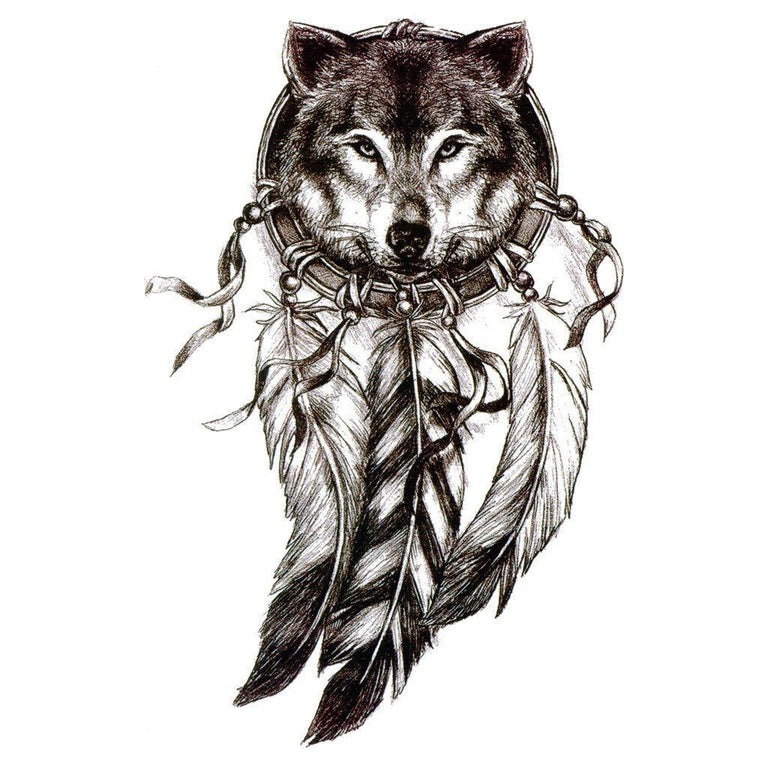 Tatouage temporaire hyperréaliste Wolf Dreamcatcher 2 de ArtWear Tattoo Traditionnels sur le bras d'un homme et jambe d'une femme